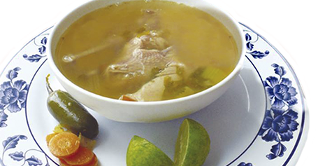 Caldo de Pollo